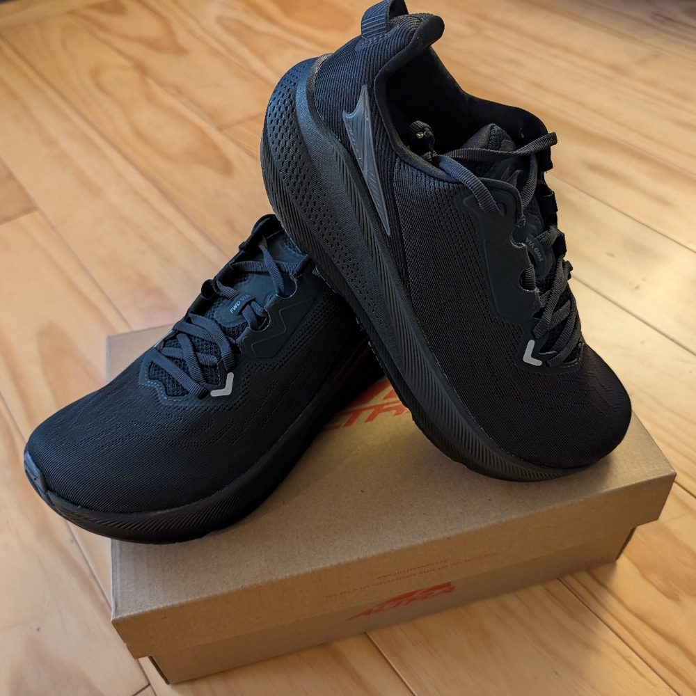 NIB Altra FWD Via Running Shoes Mens Size 8.5